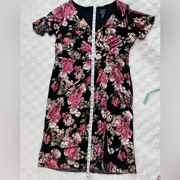 Adrianna Papell Black and Pink Floral Midi Dress - Picture 8 of 12